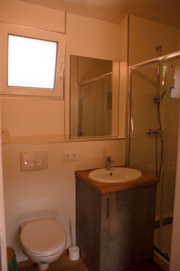 Image of Treehouse Africa 2 (2-3 bed) bathroom